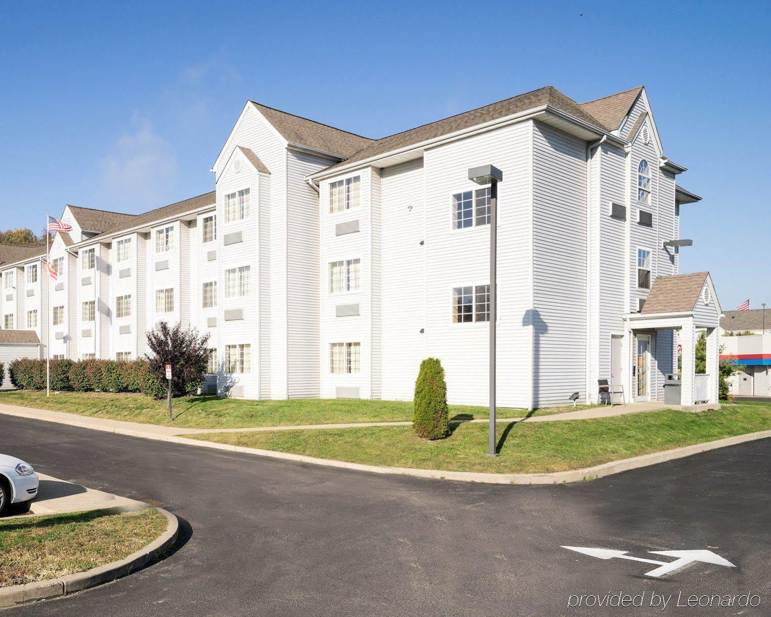 Microtel Inn & Suites By Wyndham Pittsburgh Airport Robinson Township Extérieur photo