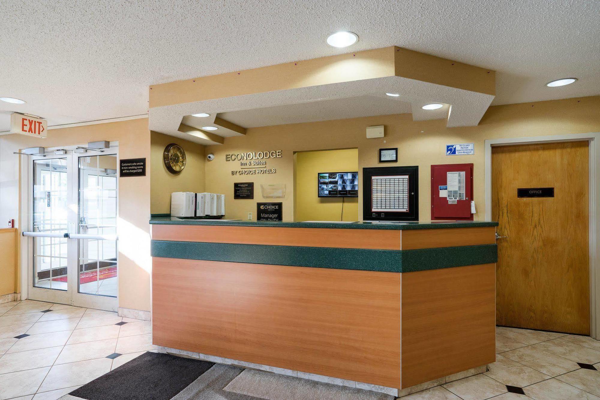 Microtel Inn & Suites By Wyndham Pittsburgh Airport Robinson Township Extérieur photo