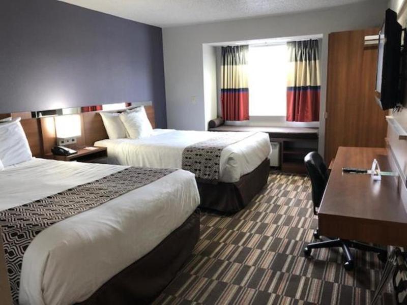 Microtel Inn & Suites By Wyndham Pittsburgh Airport Robinson Township Extérieur photo
